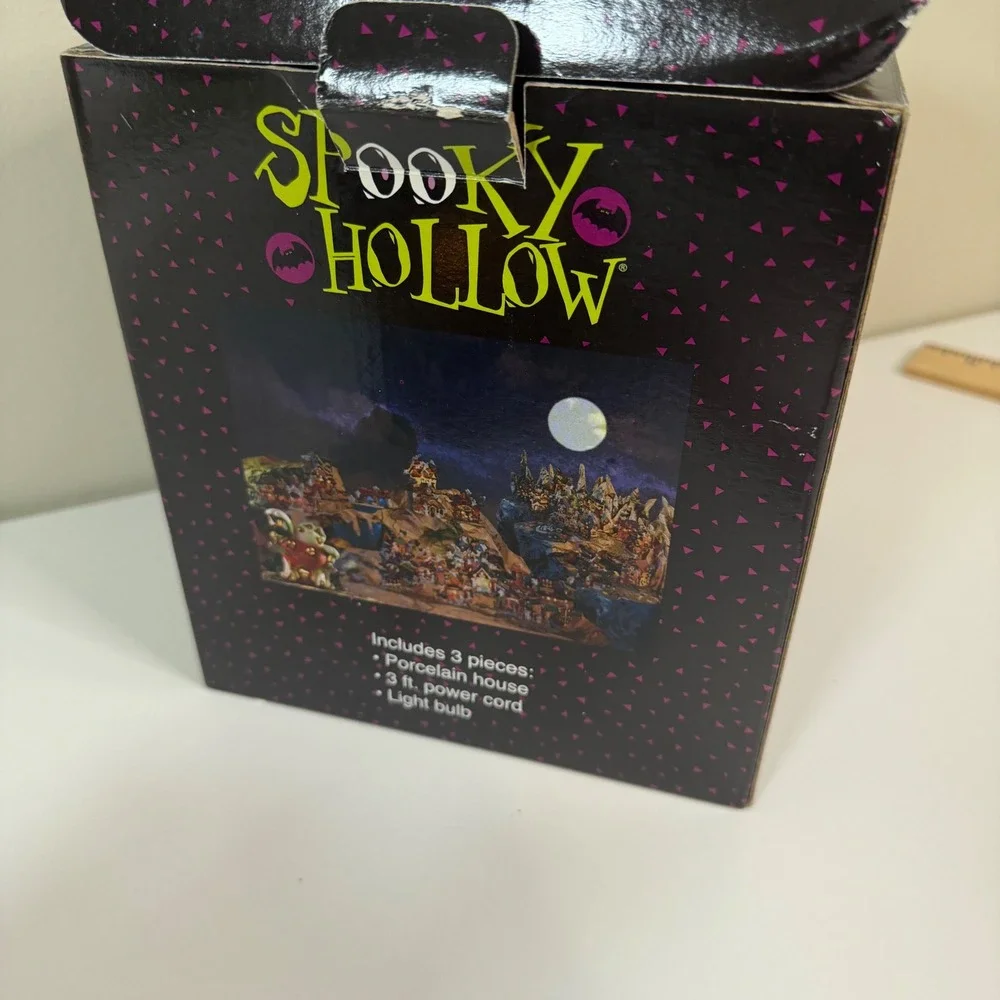 Spooky Hollow Porcelain Lighted Ghost Ship Halloween Village House Collectible